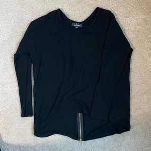 Lulus high-low zipped sweater